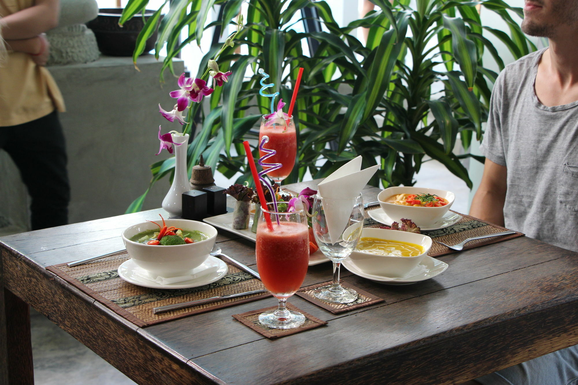 Palm Tree Boutique Hotel Phnom Penh Exterior photo